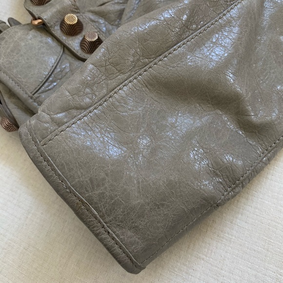 Balenciaga City Bag AUTHENTIC Rose Gold Pewter Leather Purse - Picture 6 of 7